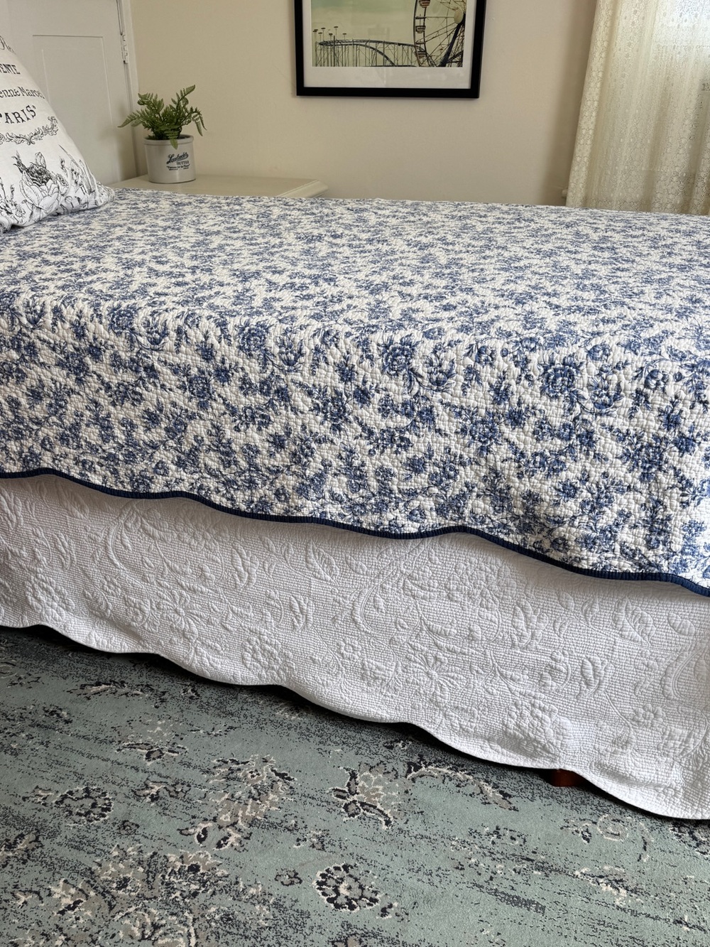 Quilted Reversible Coverlet